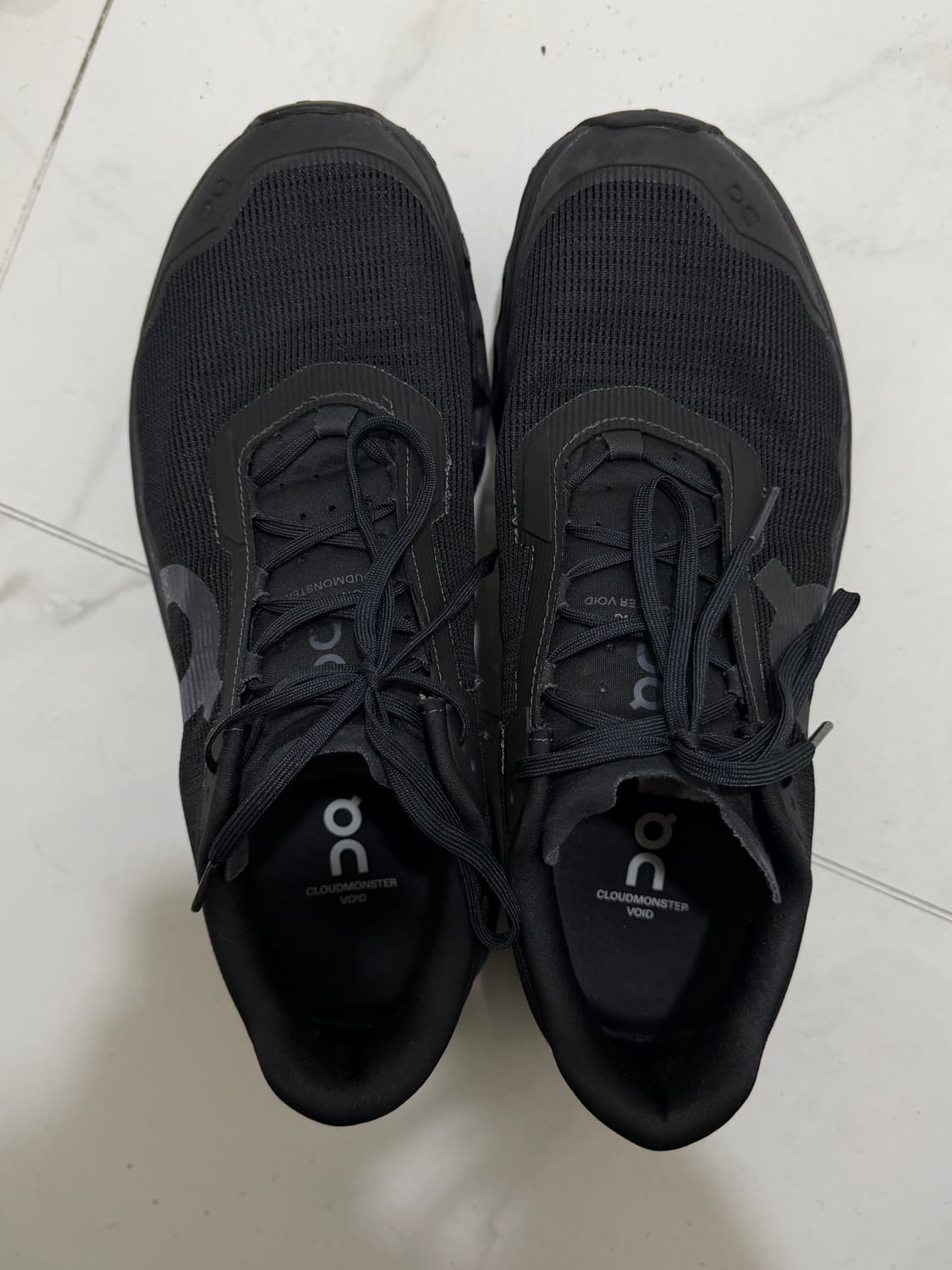 온러닝 클라우드몬스터 보이드 블랙 EU44 KR280 상품이미지1