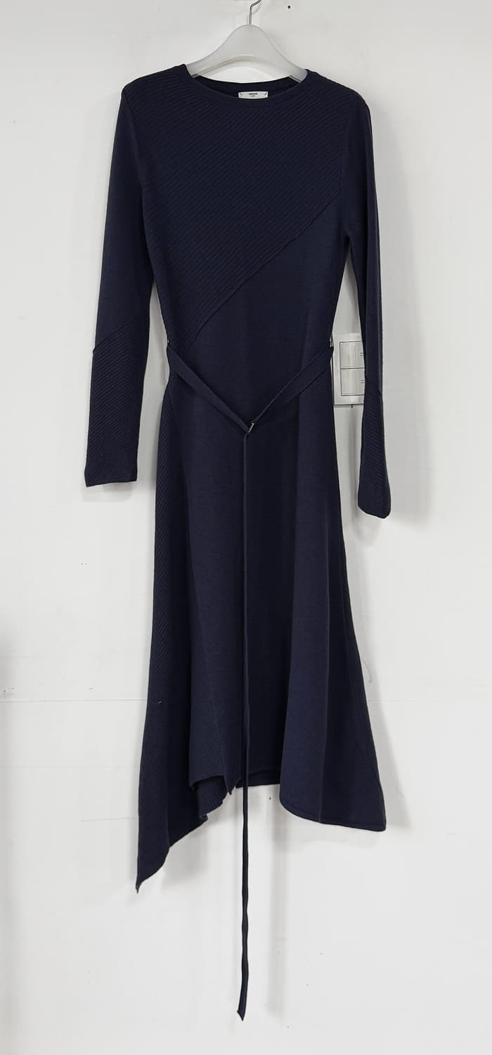 오브제 벨티드 니트 원피스 상품이미지1