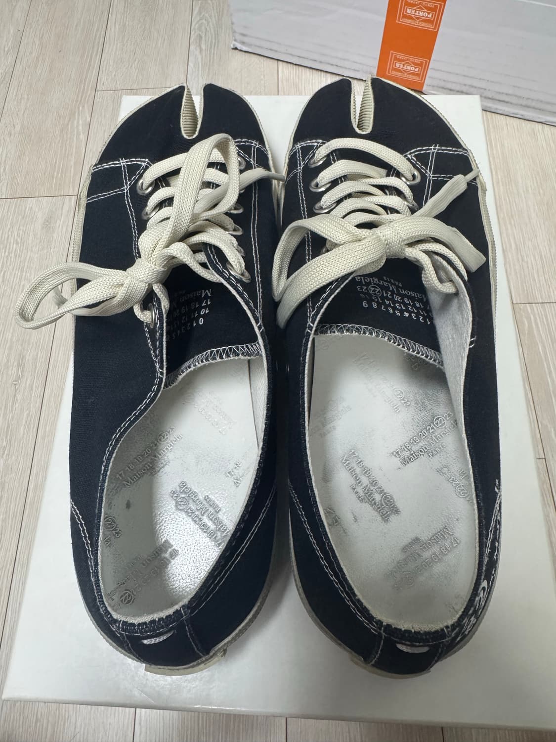 마르지엘라 타비 스니커즈 상품이미지2