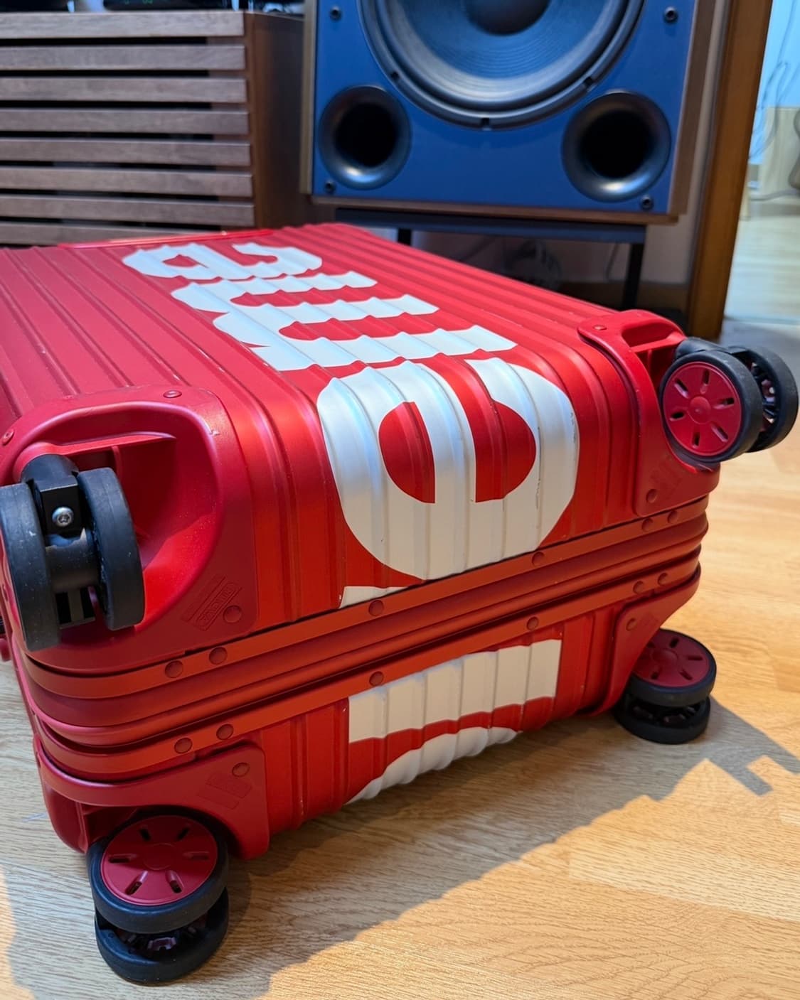 슈프림 캐리어 45L 상품이미지3