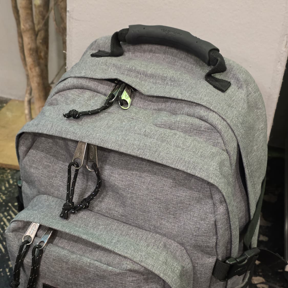 이스트팩 백팩  상품이미지4