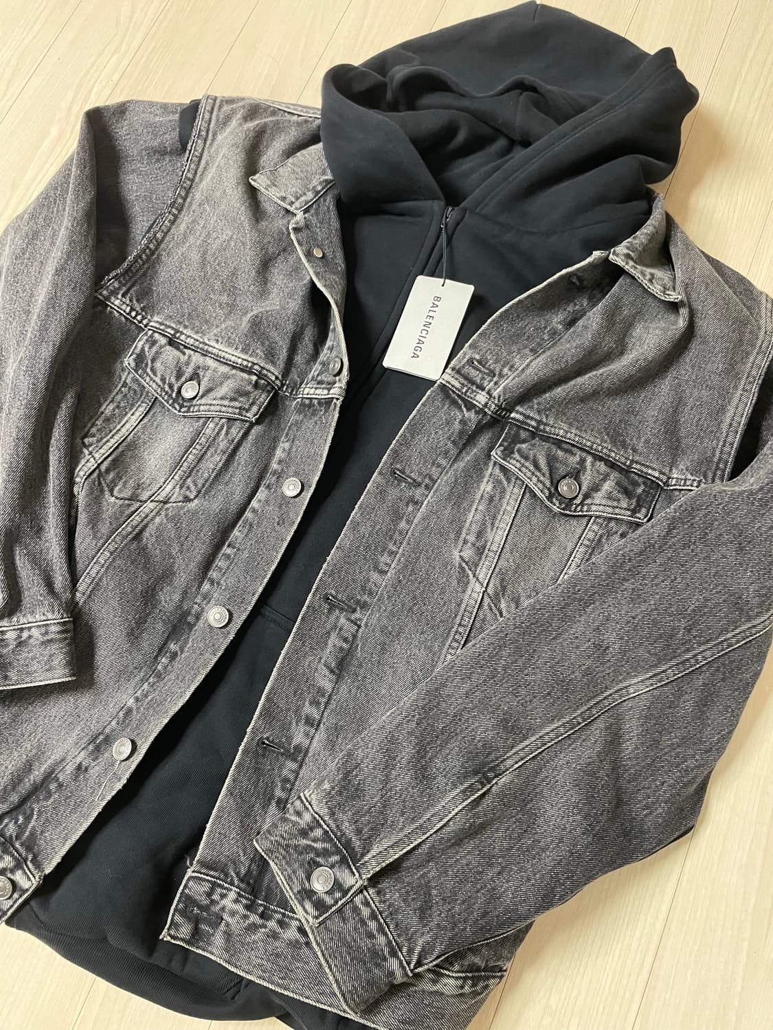 발렌시아가 블랙 트윈세트 데님 자켓 48 상품이미지4