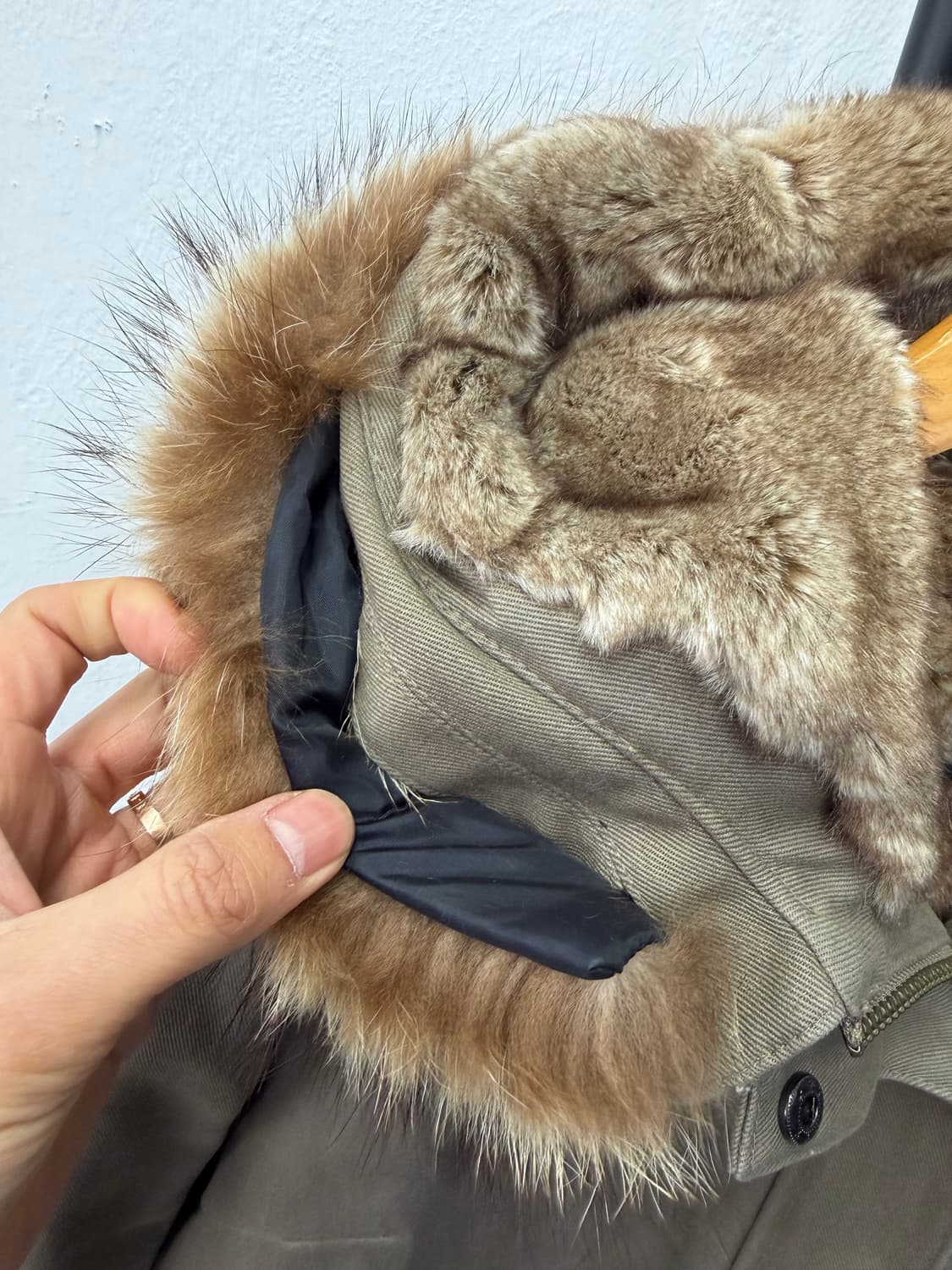 정품) 더쿠플스 한섬 여성 퍼자켓 2 상품이미지4