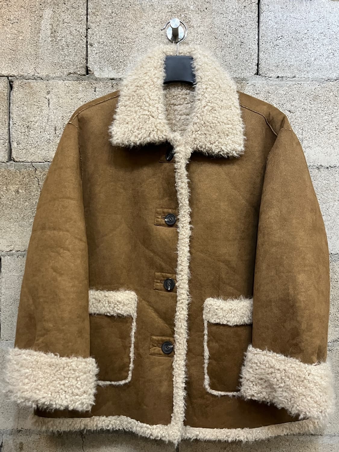 아틀리에 나인 무스탕 자켓 상품이미지2