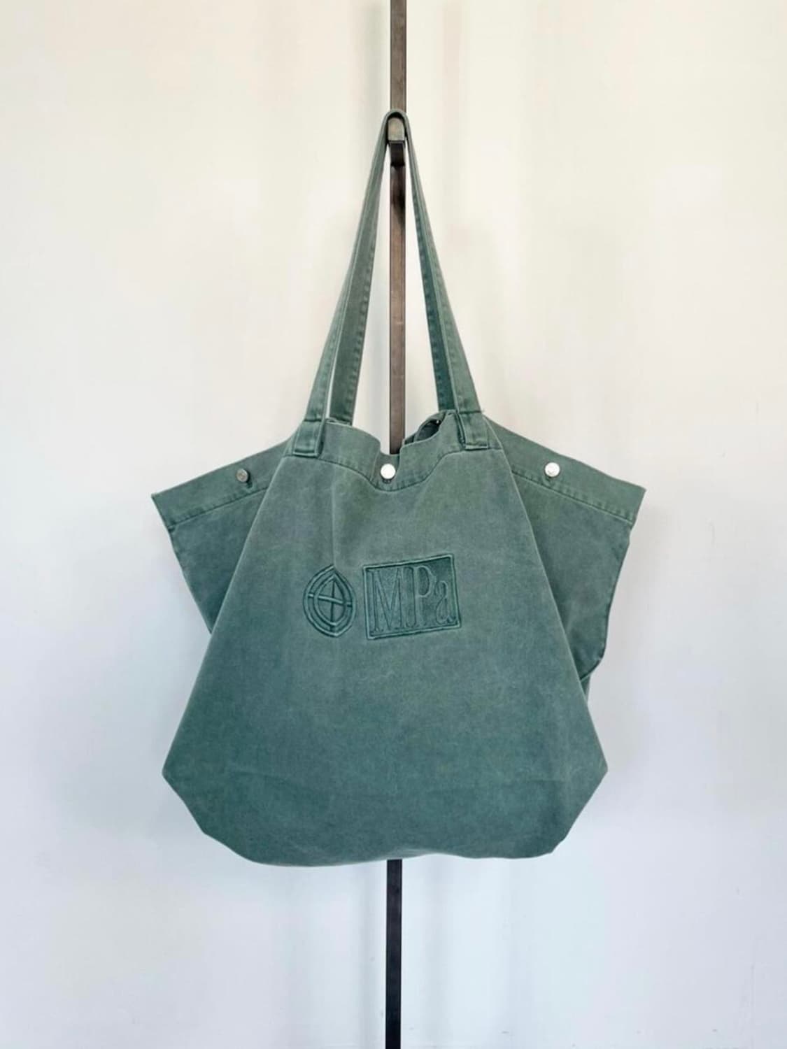플라스틱프로덕트 토트백 가방 Mpa big bag 상품이미지1