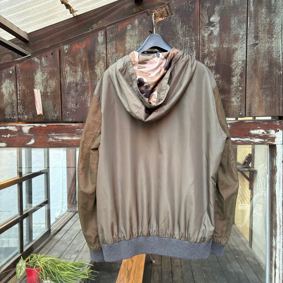 랑방 올리브 & 카모 후드 바람막이 상품이미지2