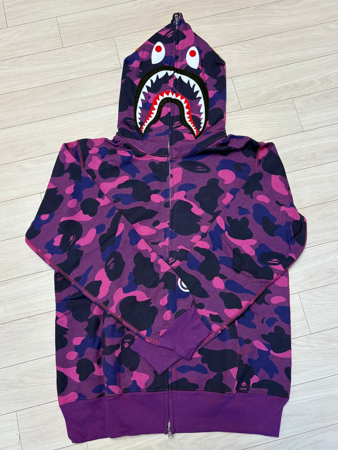 [크림구매] M 베이프 카모 샤크후드집업 퍼플 보계 상품이미지1