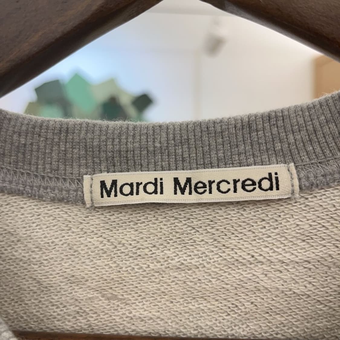 마르디메르크디 플라워 마르디 니들워크 키치 맨투맨 M 110 C06926 상품이미지5