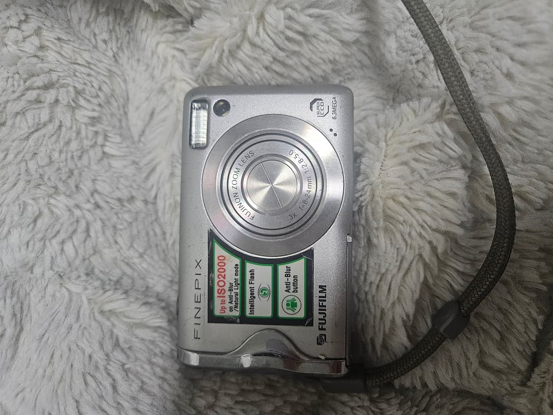 후지필름 파인픽스 f20  디지털 카메라 레트로 디카 상품이미지1