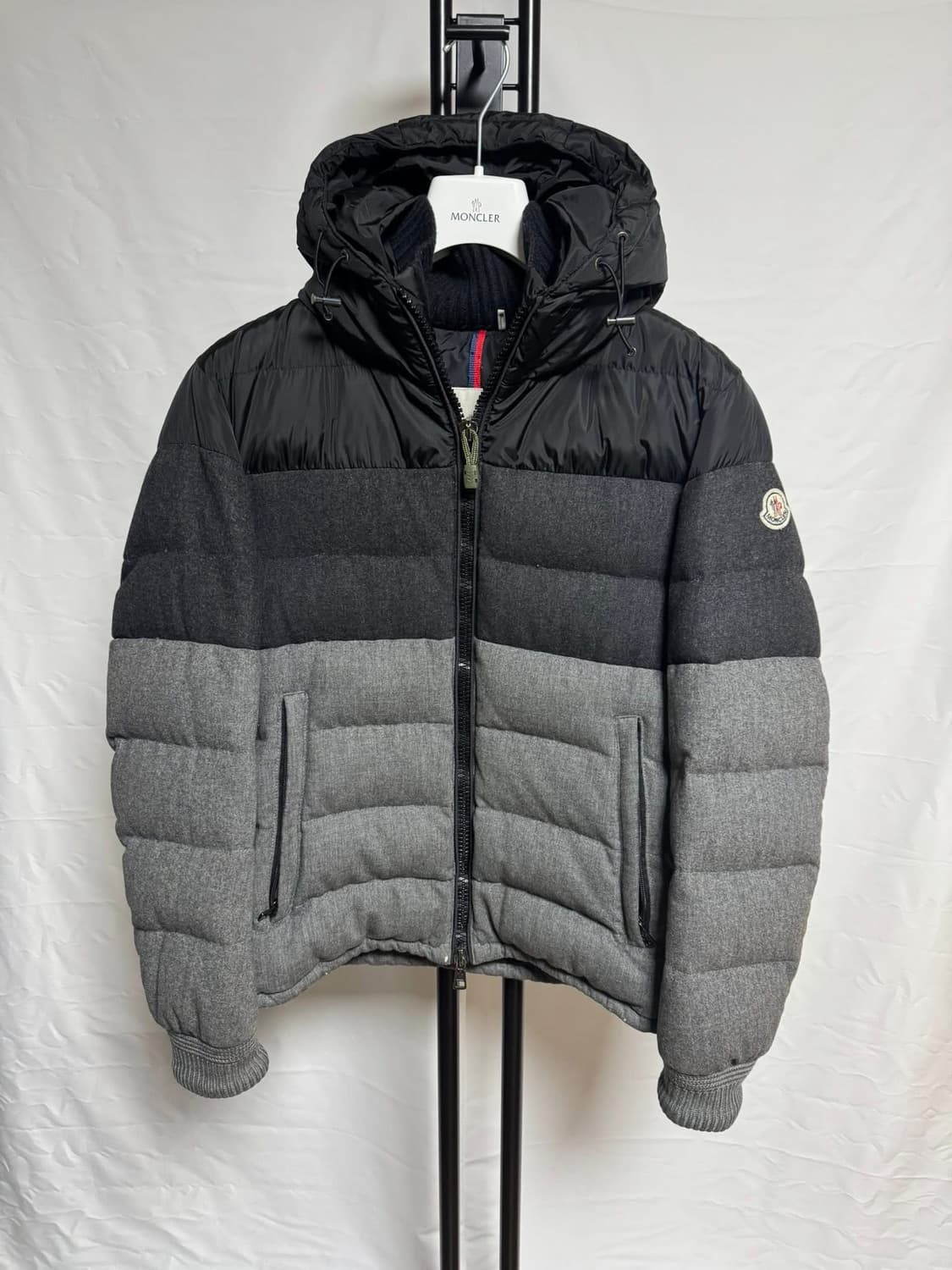 몽클레어 패딩 3 상품이미지1