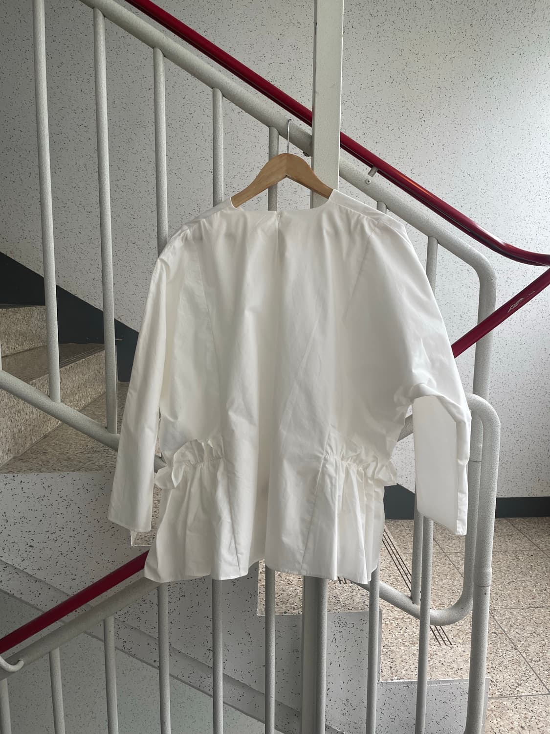 pocket frill blouse 상품이미지3