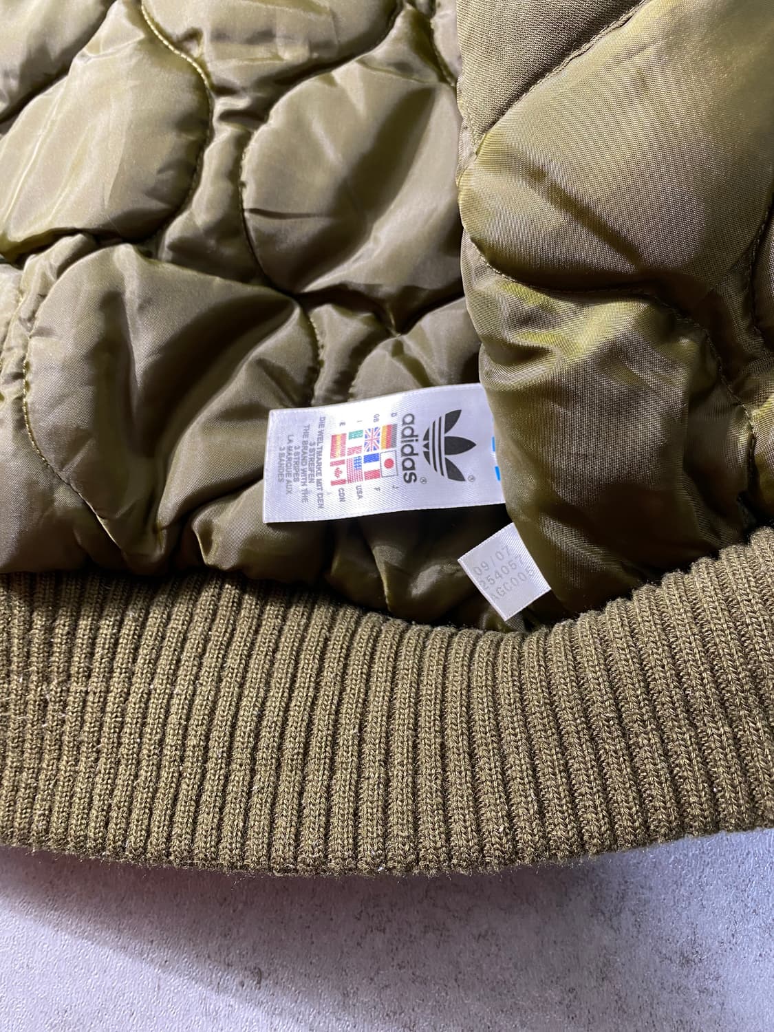 [XL] Adidas 아디다스 퀼팅라이닝 카키 봄버자켓 상품이미지9