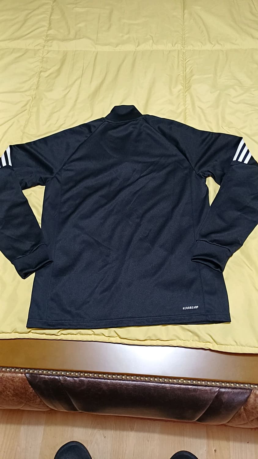 아디다스 얇은저지 실측95 가슴50 기장67 상품이미지3