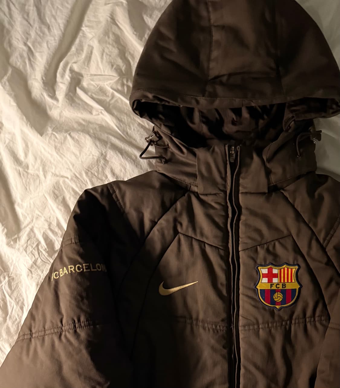 나이키 바르셀로나 패딩 브라운 상품이미지1