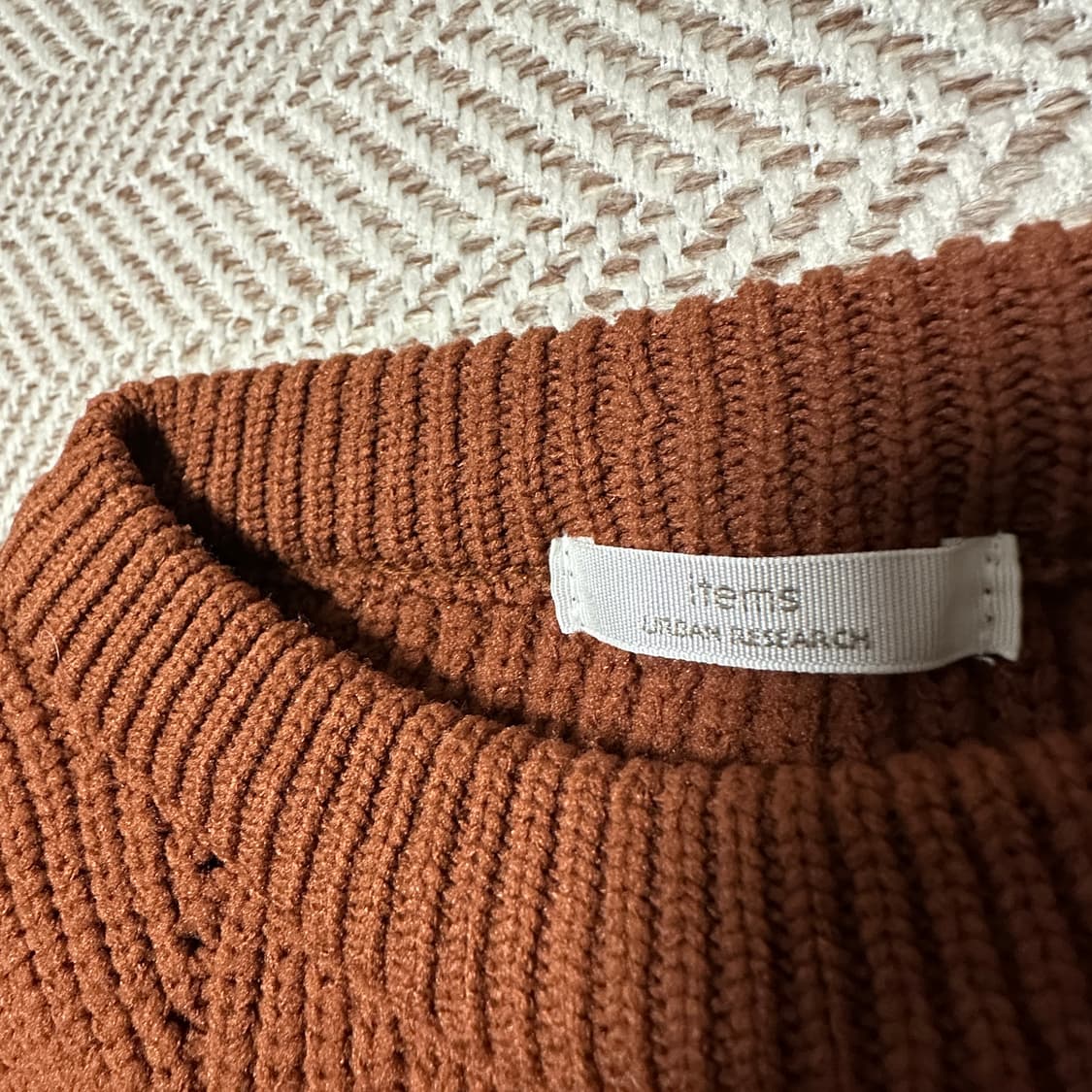 URBAN RESEARCH woman poly knit sweater 상품이미지3