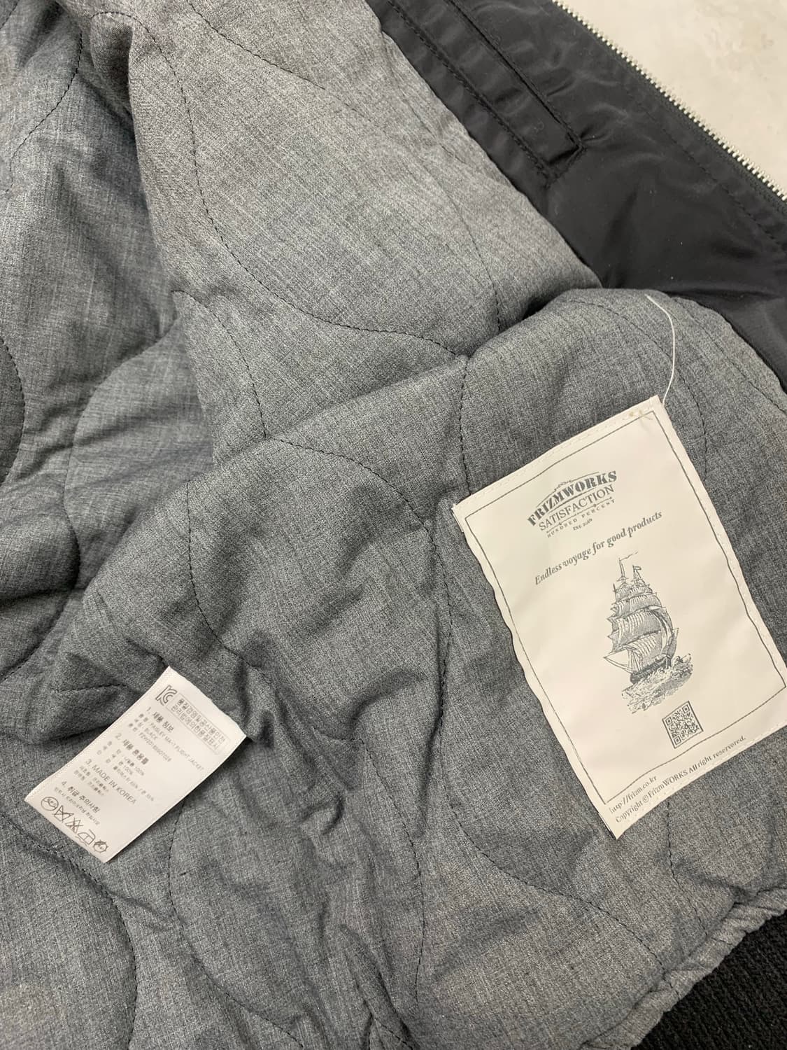 프리즘웍스 반다나 프린팅 항공자켓 상품이미지6