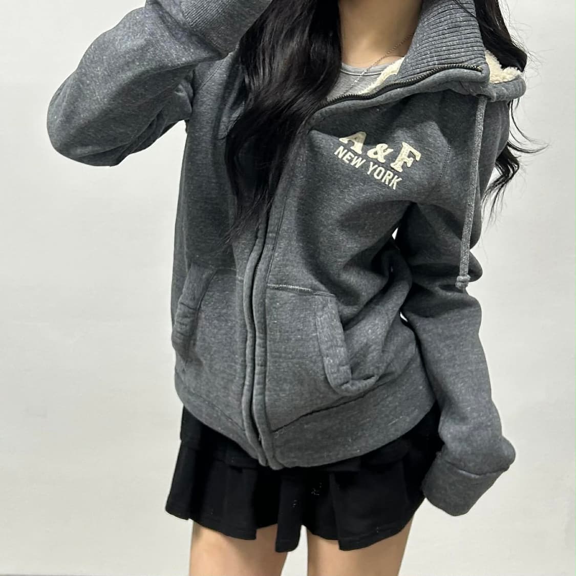 아베크롬비 y2k 양털 울프죠 그레이 스웻 후드집업 희귀져지(M) 상품이미지1
