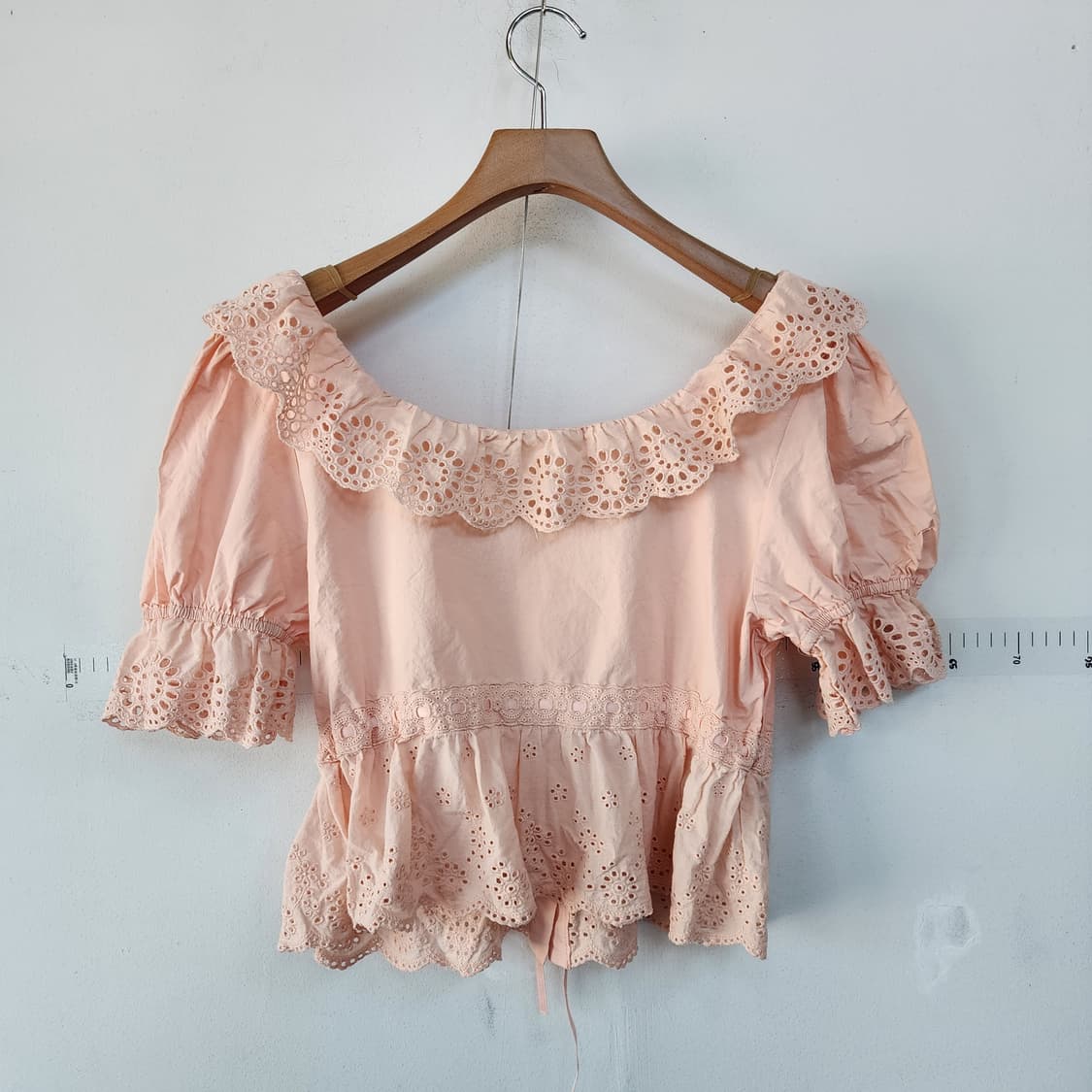 레이스 펀칭 블라우스 핑크 퍼프 반팔 상품이미지3