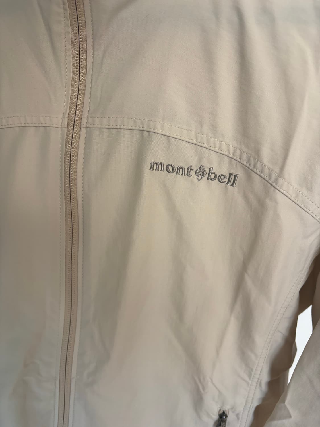 몽벨 바람막이 아이보리 XL 새상품 상품이미지4