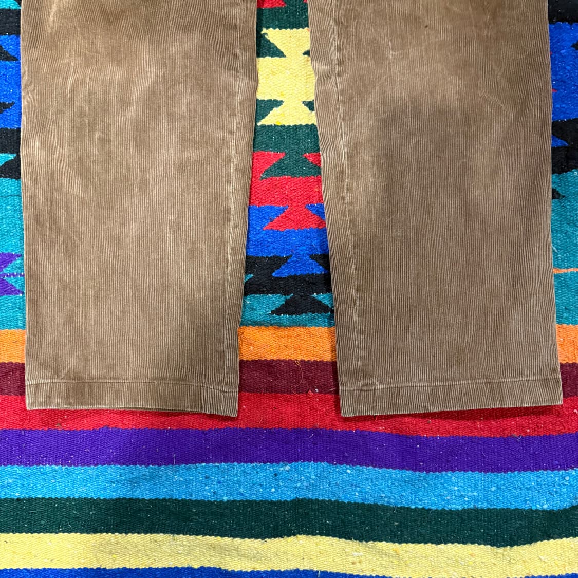 C.P. 컴퍼니 코듀로이 팬츠 35“ 상품이미지5