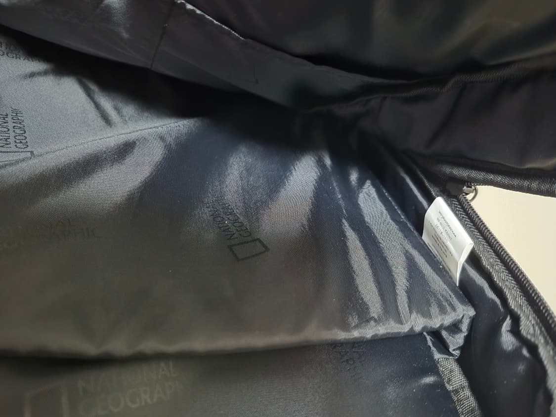 내셔널지오그래픽 정품 백팩 판매합니다 상품이미지2