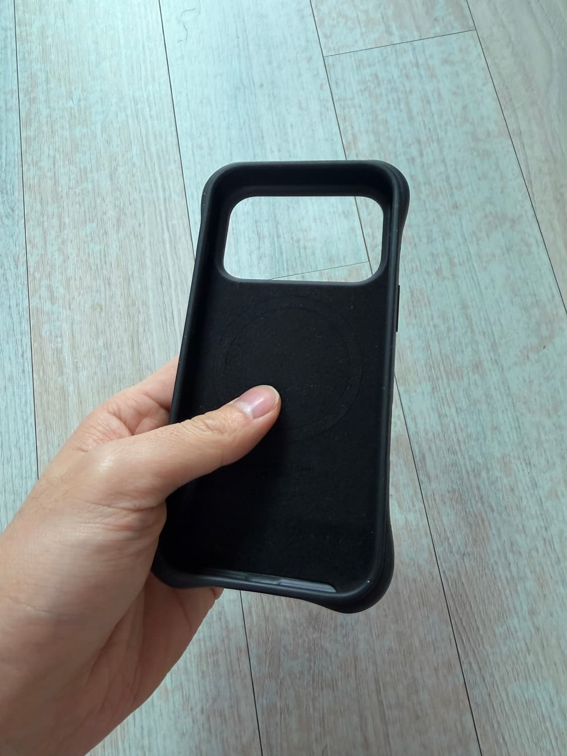 아이폰17프로 무라카미 리플케이스 블랙 상품이미지3