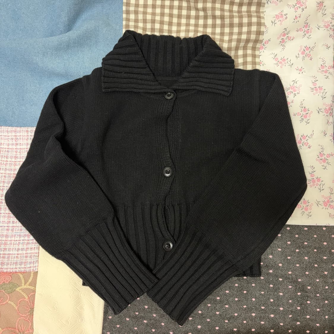 마뗑킴 카라 볼륨 가디건 상품이미지1