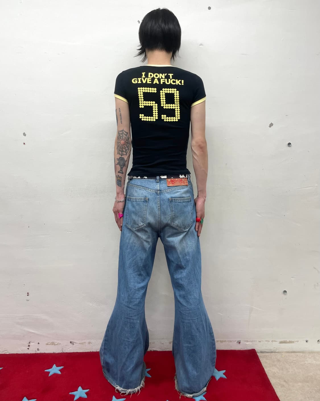 I DON'T GIVE A FUCK UP! T-shirt 상품이미지4