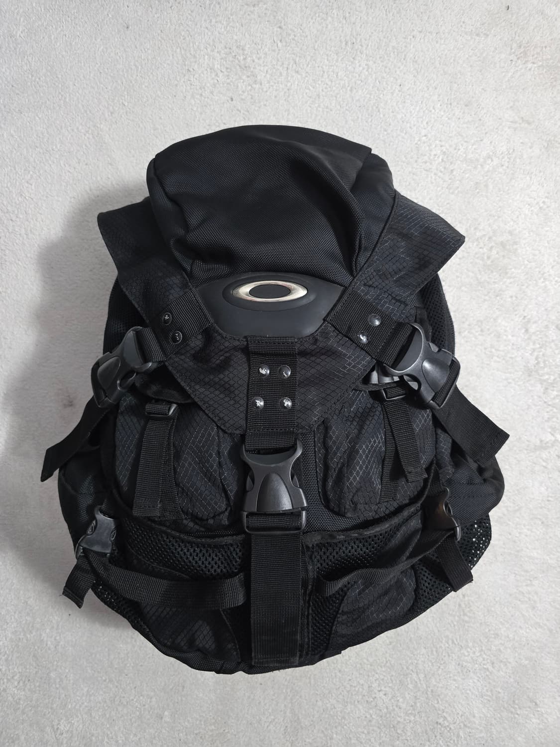 Oakley 오클리 올블랙 유틸리티 백팩 상품이미지1