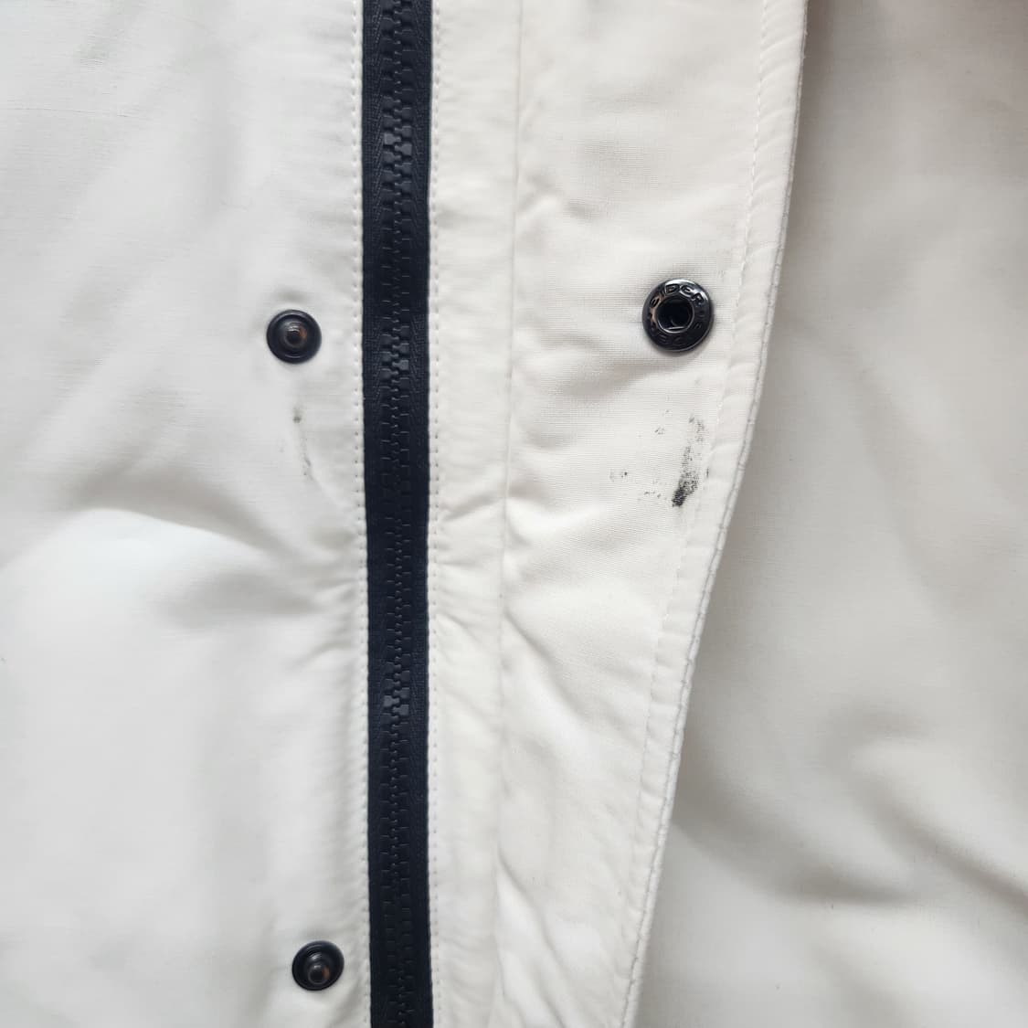 아이더 로고 사이드포켓 스투키 구스다운패딩 S(L) 상품이미지4