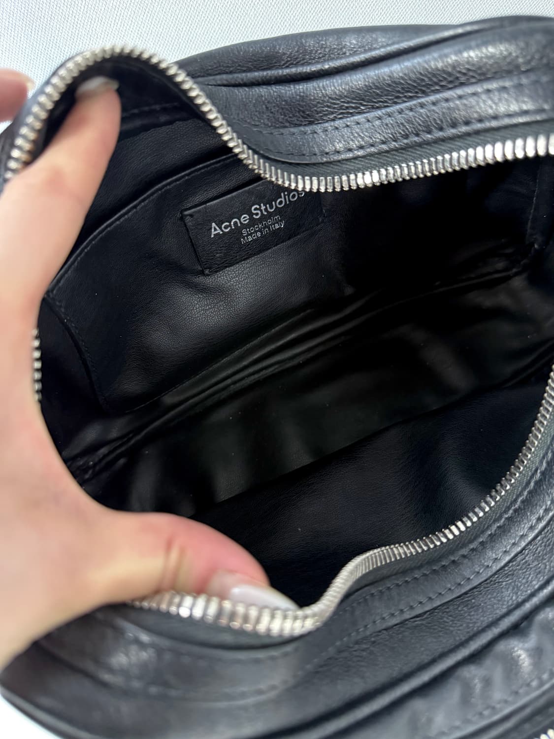 아크네 스튜디오 CAMERO 파티 숄더 백 상품이미지6