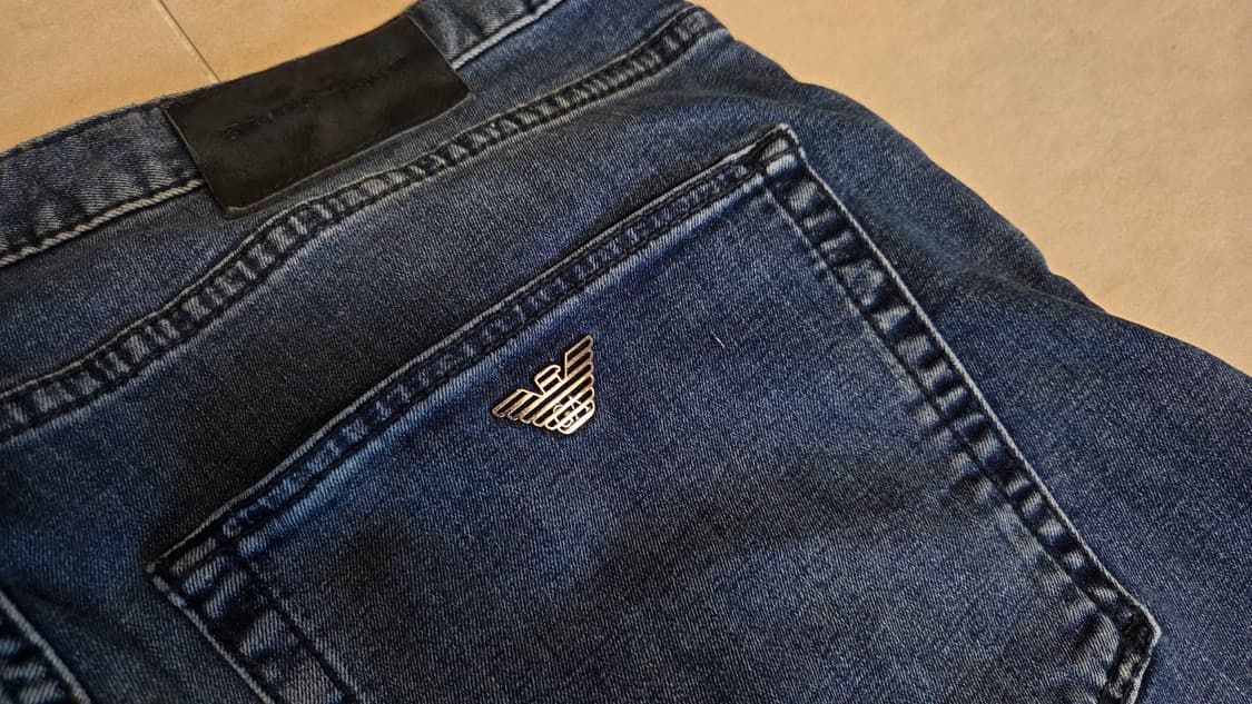 엠포리오 아르마니 레귤러핏 컴포트 트윌 데님 상품이미지5