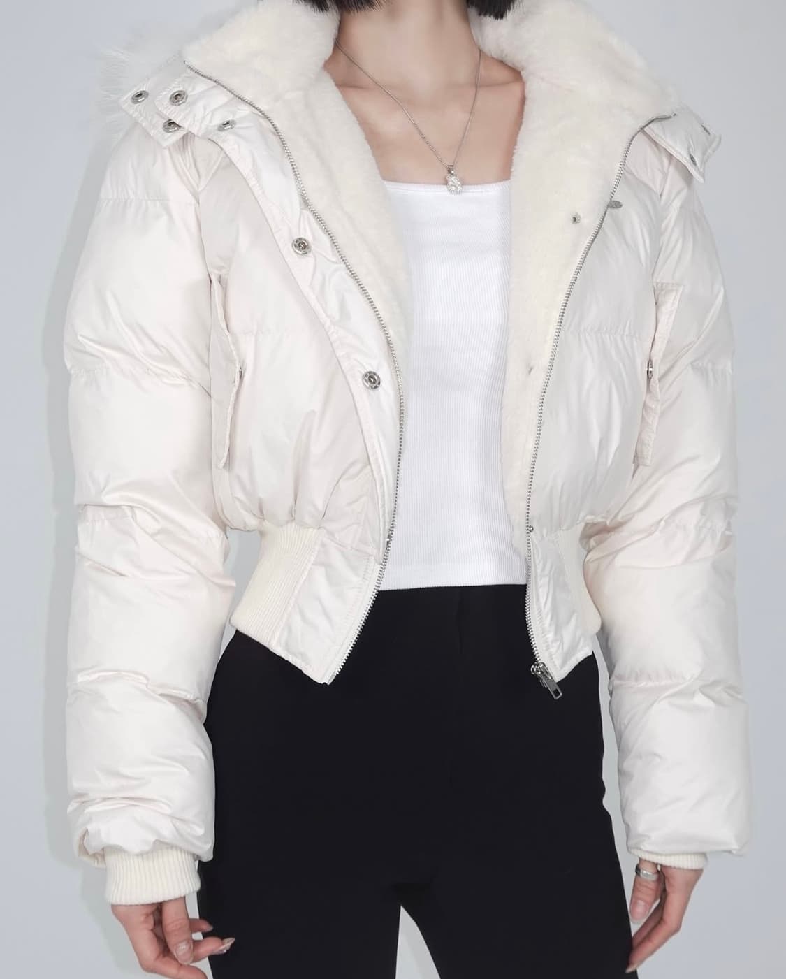 (새상품) 페일제이드 소프트 퍼 후드 푸퍼 자켓 아이보리 패딩  상품이미지5