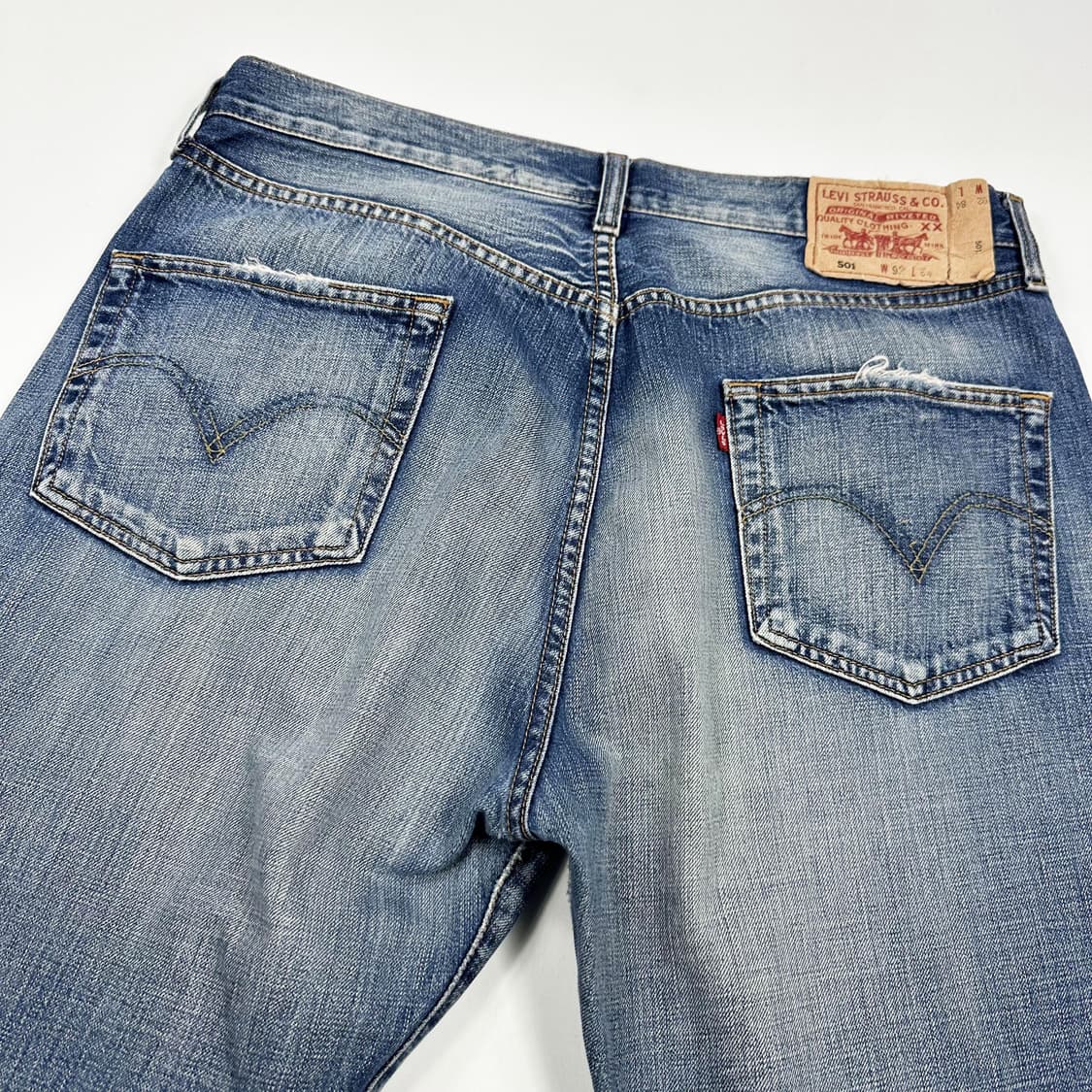 36 리바이스 501 오리지널 스트레이트 워싱 데님팬츠 상품이미지5