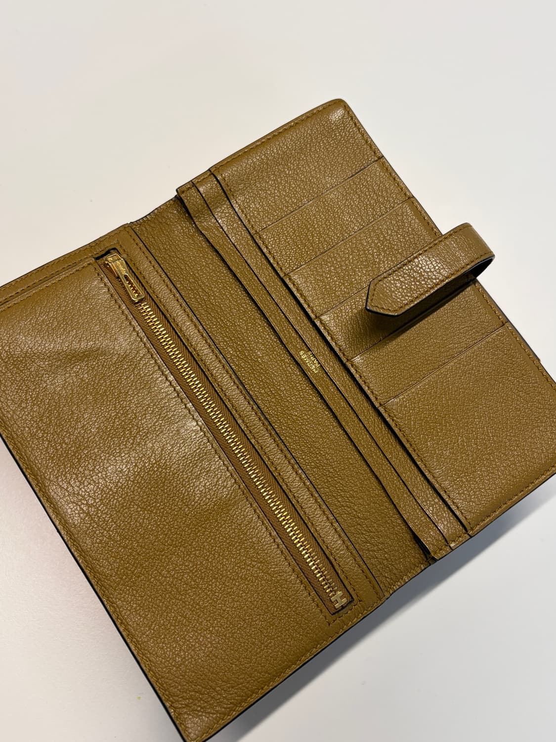 에르메스 미조레 베안 장지갑 카멜 금장 상품이미지9