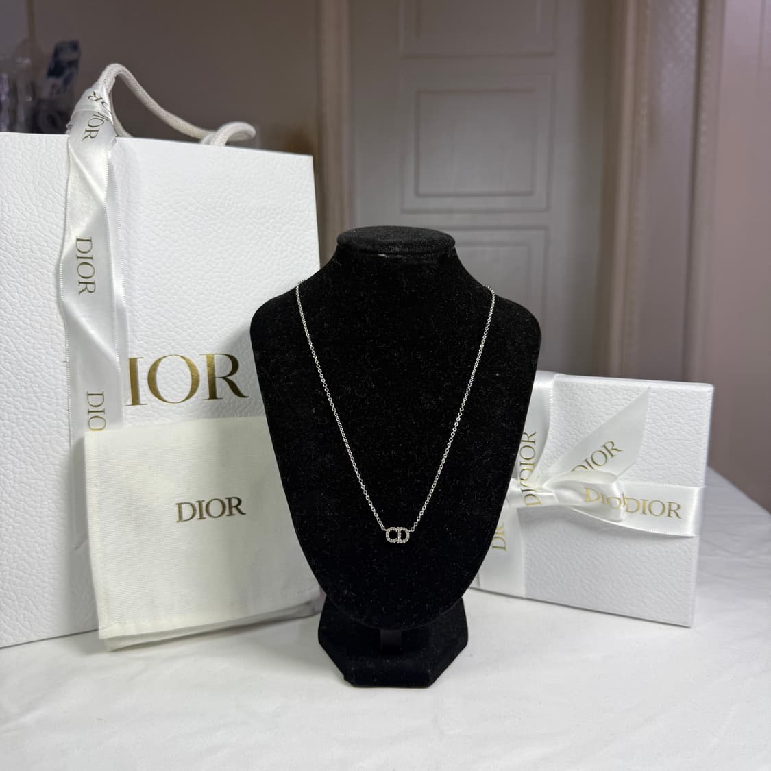 [풀구성,단종모델] 디올 클레어 디 룬 네클리스 실버 목걸이 상품이미지1