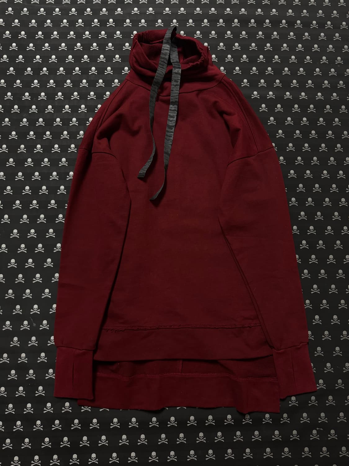 “Kmrii” Over Neck Pullover 상품이미지1