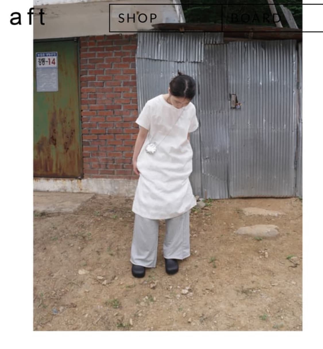 애프터먼데이 도트 텍스쳐 원피스 화이트 새상품 상품이미지2