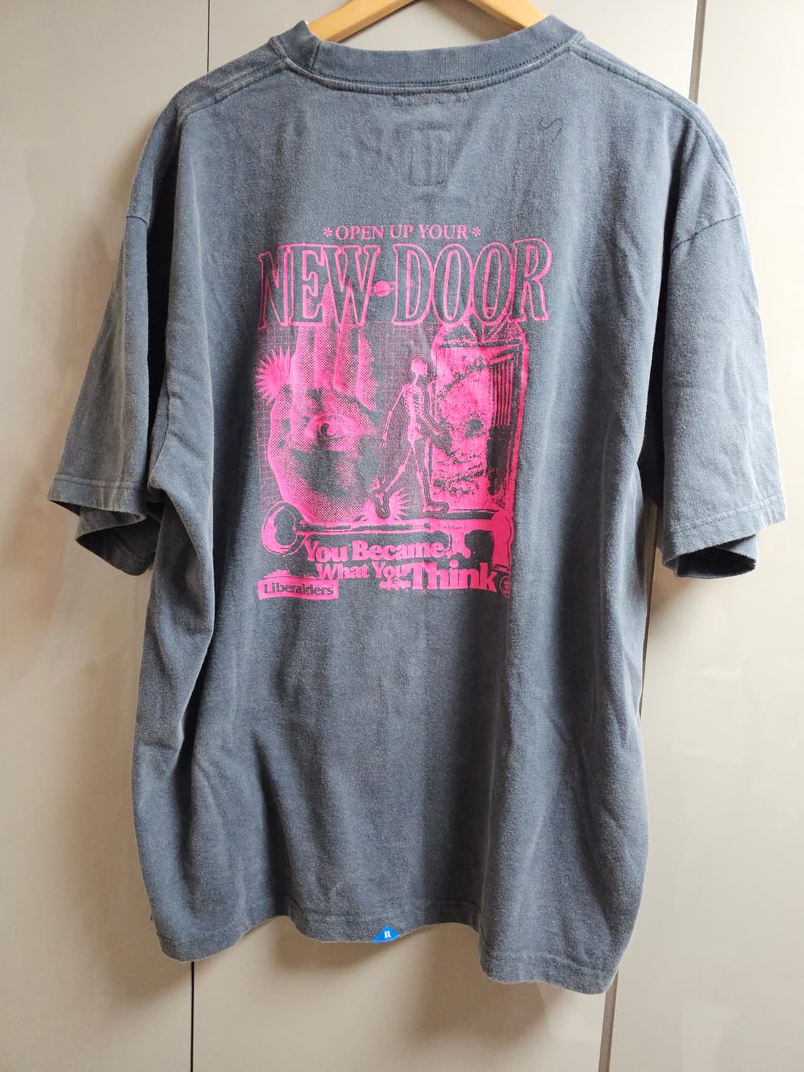 리버레이더스 NEW DOOR TEE 차콜 xl 상품이미지2