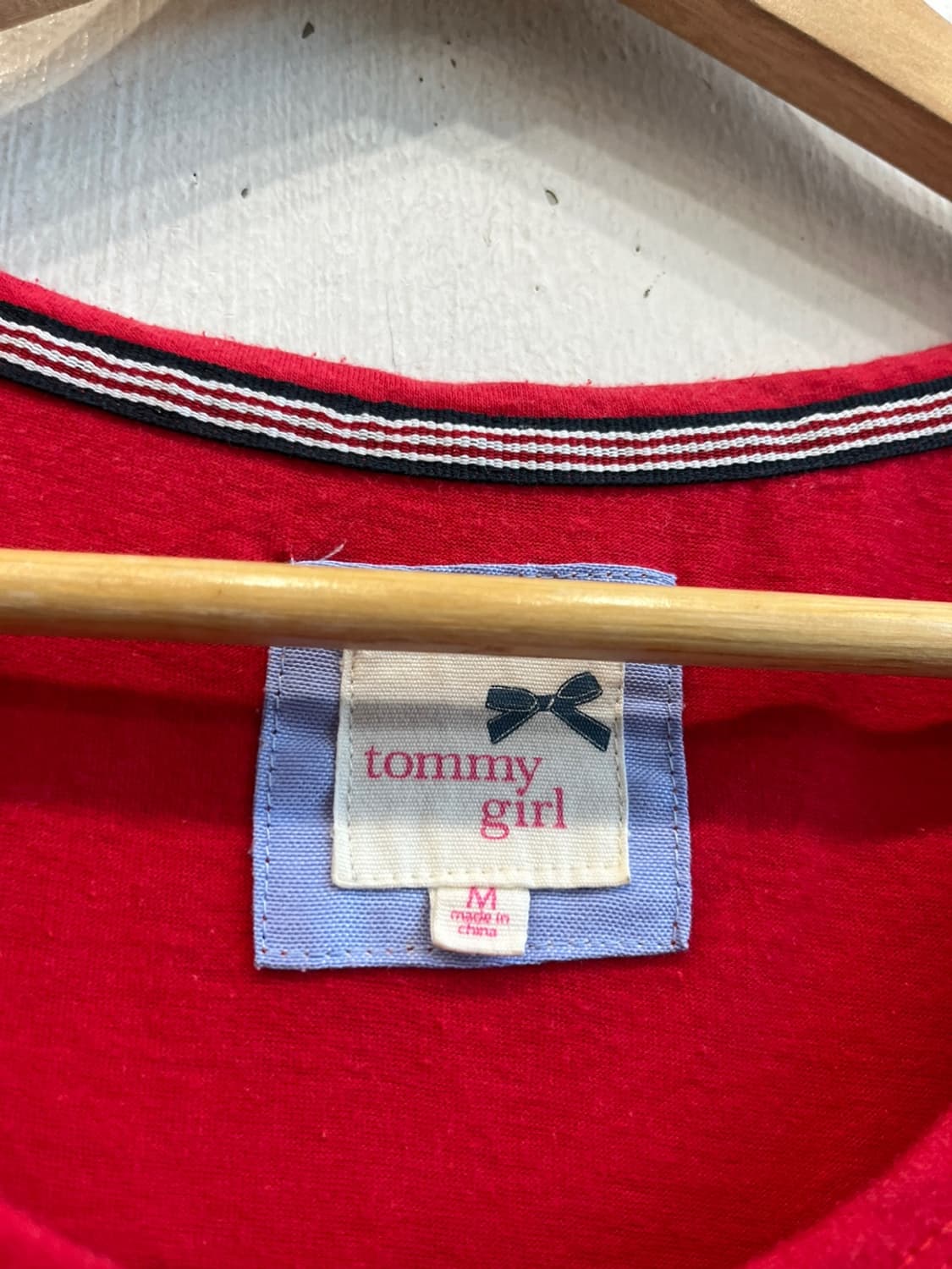 TOMMY GIRL 타미걸 아플리케 반팔 티셔츠 상품이미지3