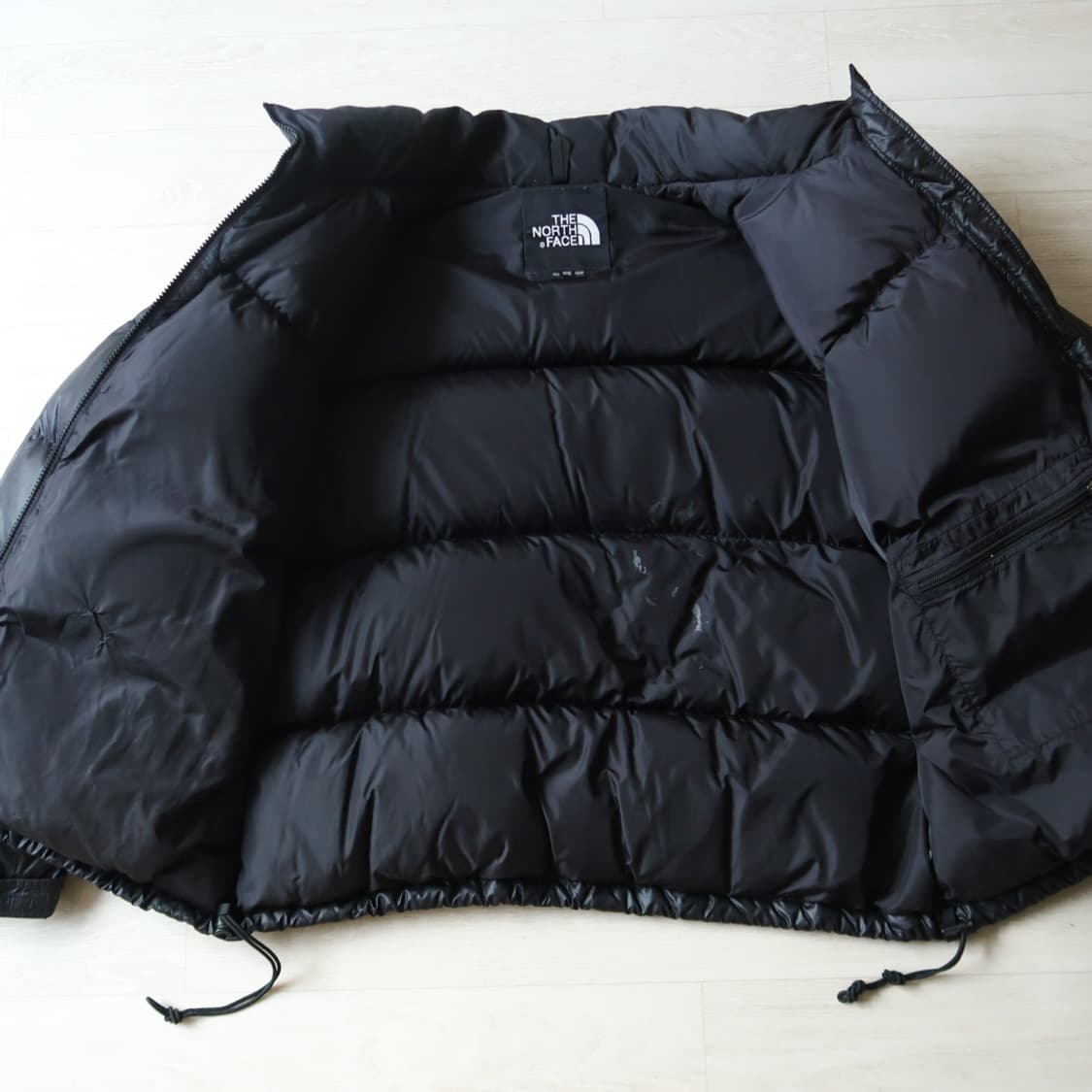 노스페이스 700 눕시 블랙 다운 패딩 상품이미지7