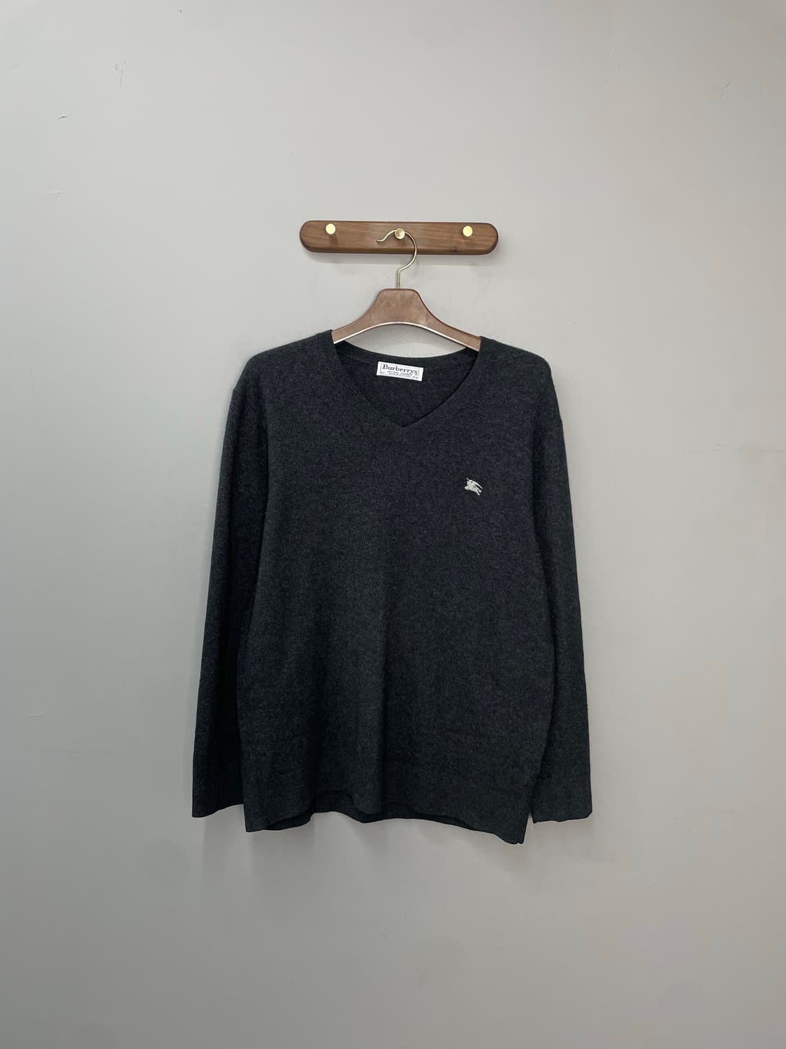버버리 브이넥 니트 H1452 상품이미지2
