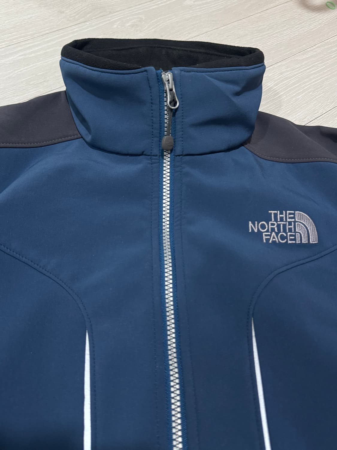 노스페이스 소프트쉘 투웨이 자켓 상품이미지2