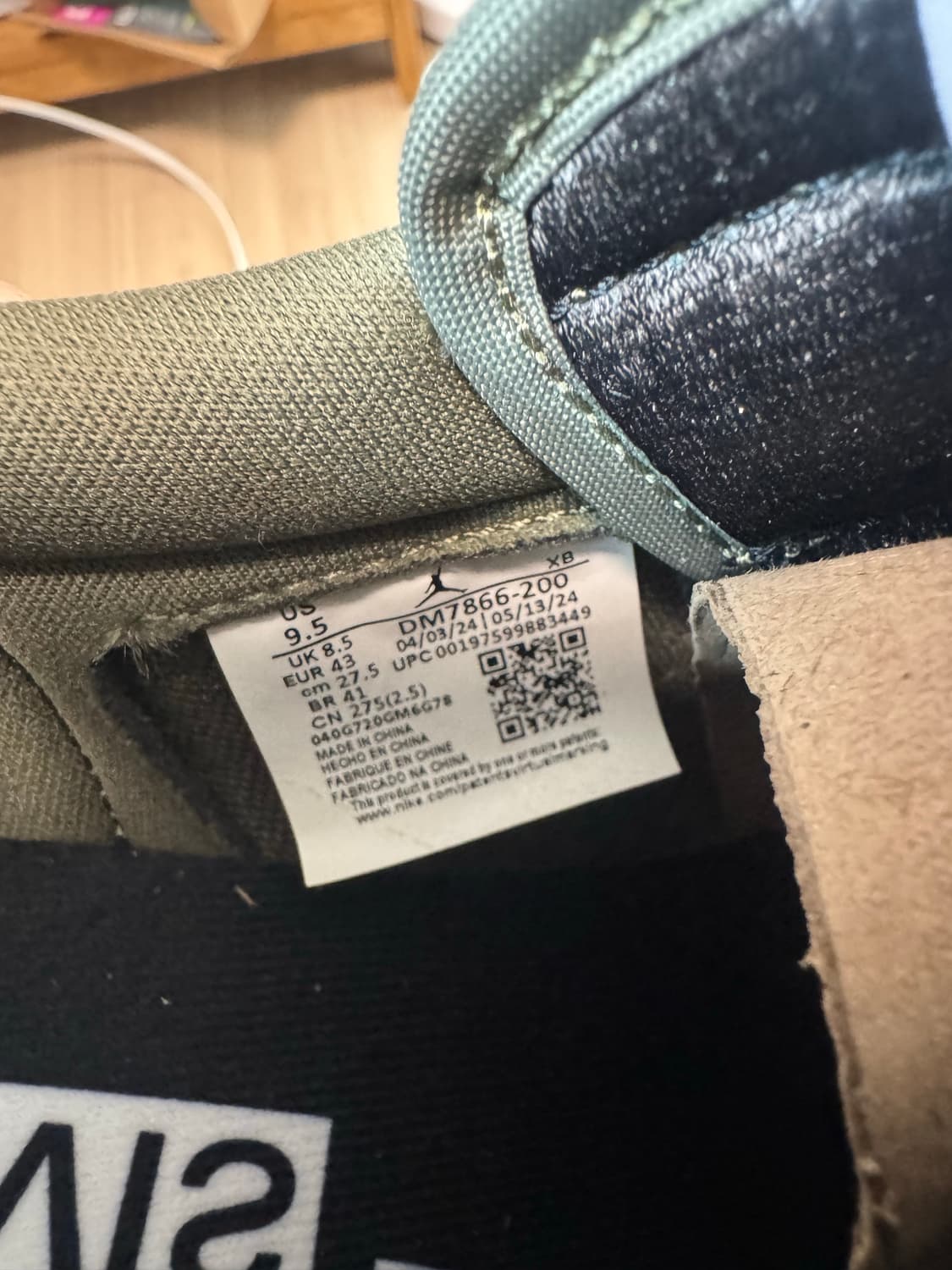 조던 1 x 트래비스 스캇 레트로 로우 OG SP 리버스 올리브 상품이미지7