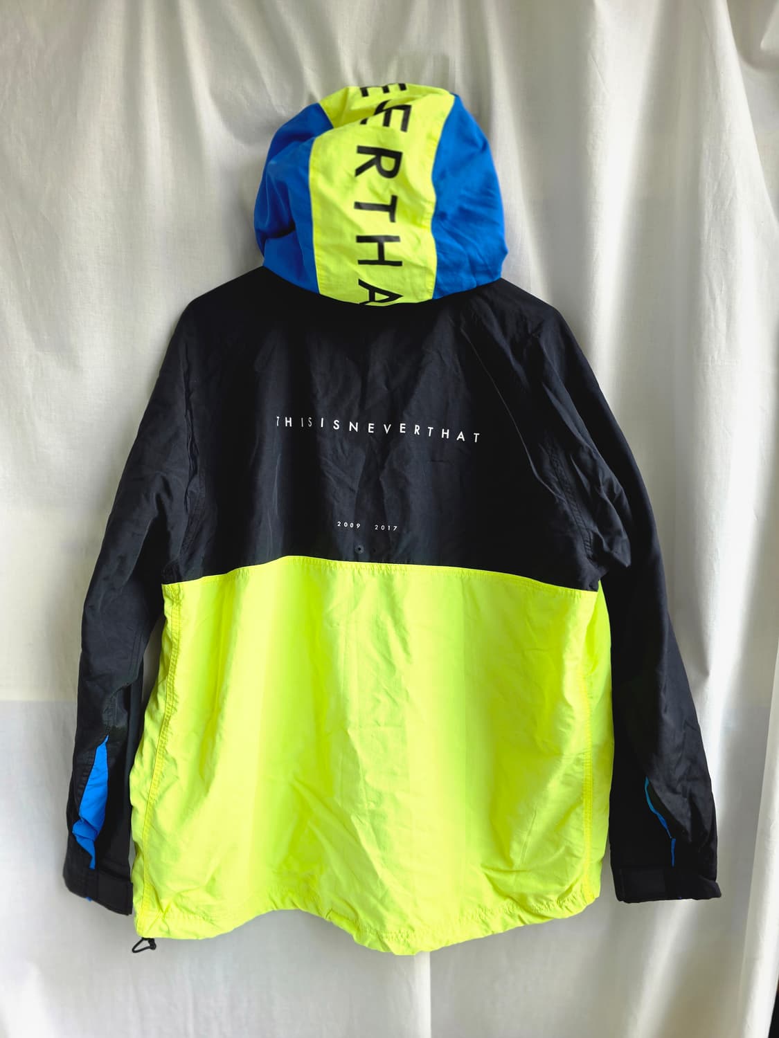 디스이즈네버댓 아노락 바람막이 자켓
L 상품이미지3