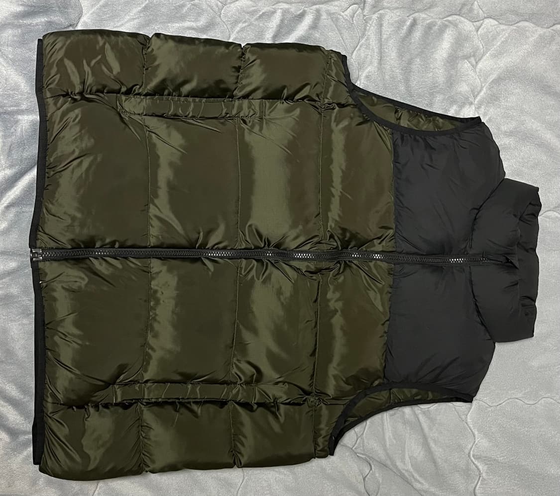 유니클로 울트라 라이트 다운 패딩조끼 상품이미지1