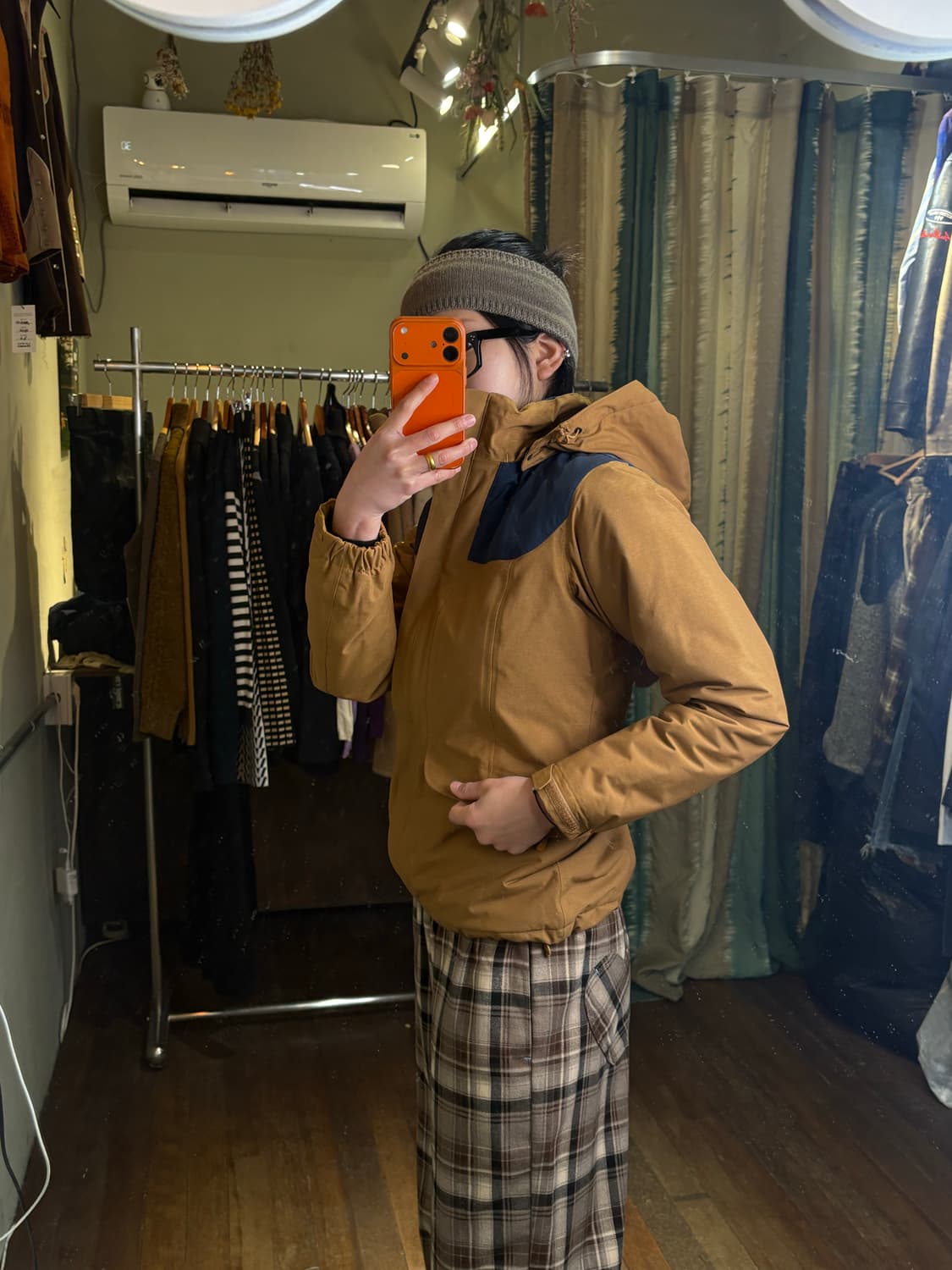 노스페이스 배색 누빔 윈드브레이커 점퍼 상품이미지2