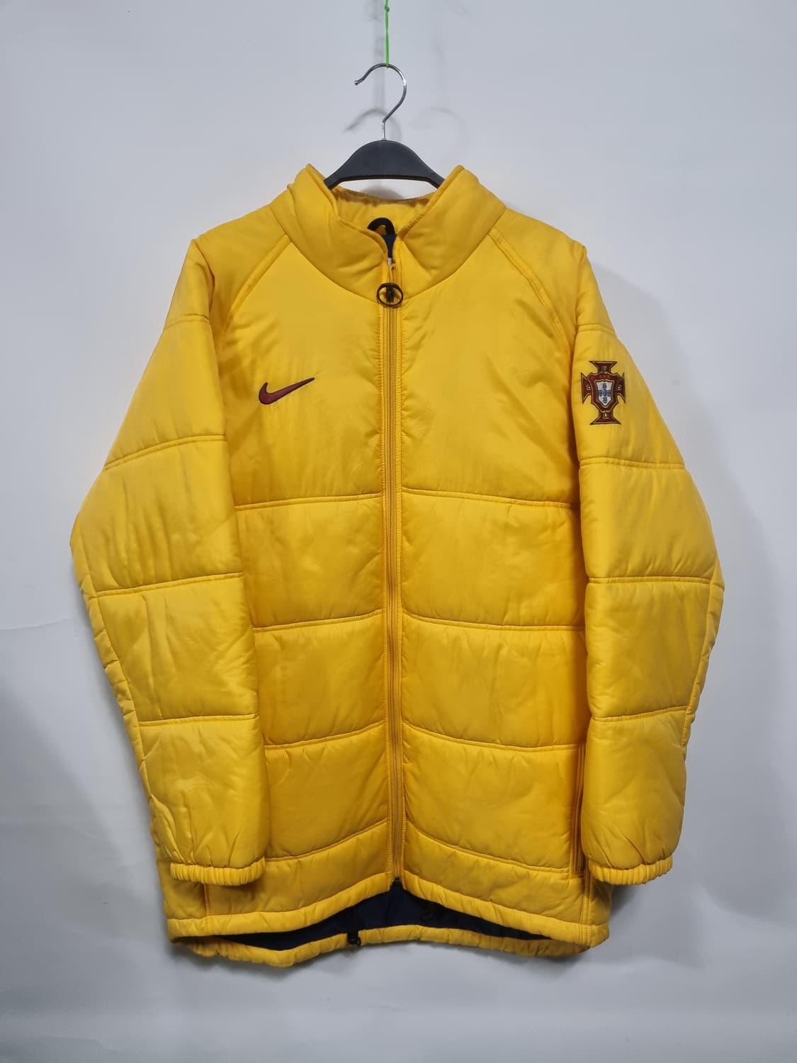 나이키 포루투칼 2000 국가대표 푸퍼자켓(벤치 패디드자켓) 상품이미지1