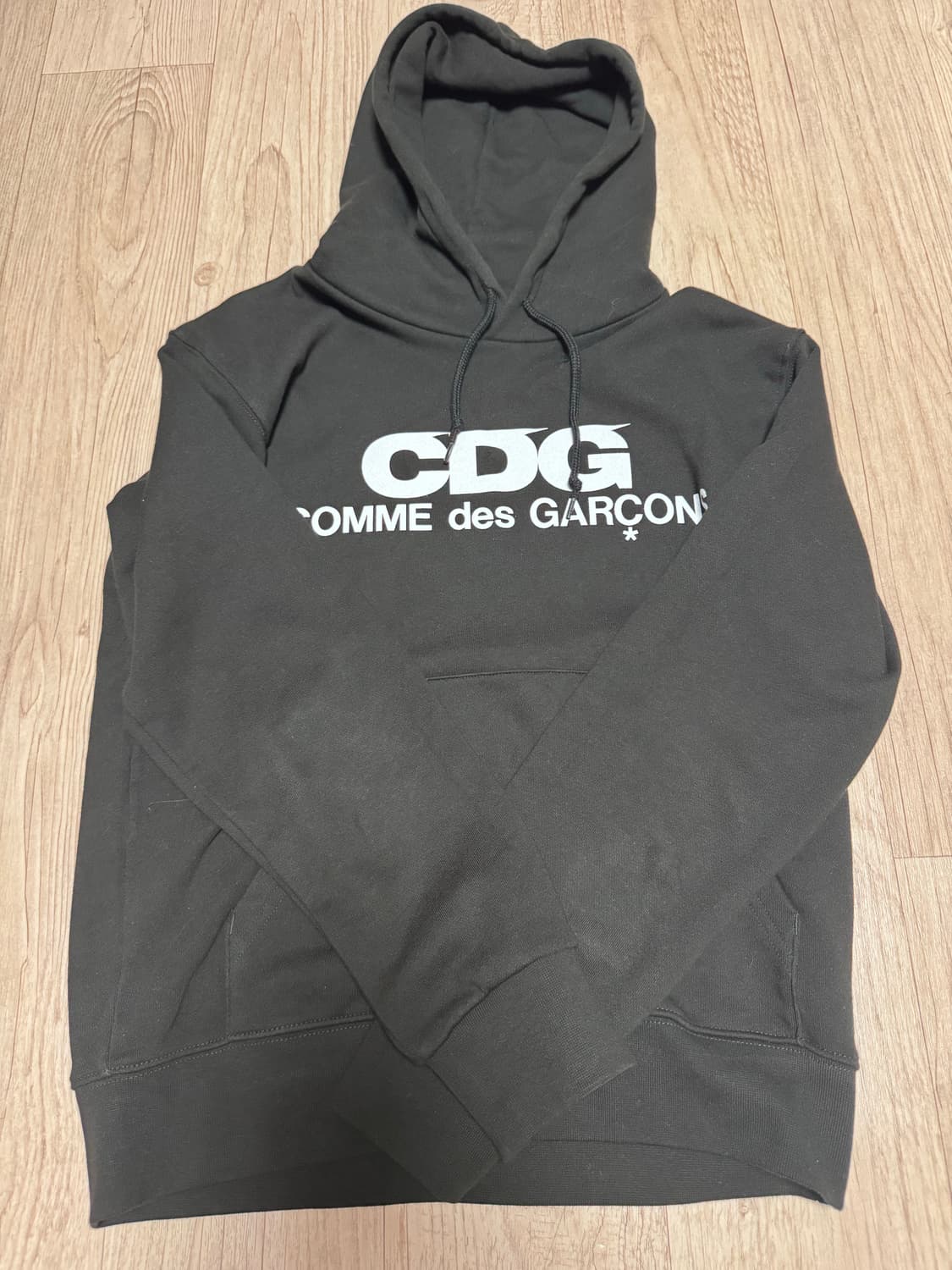 CDG 후드티 상품이미지1