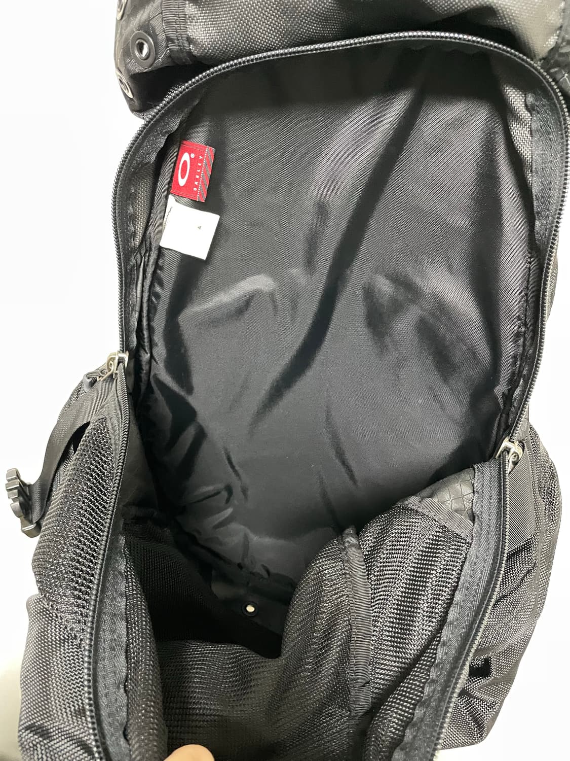 오클리 백팩 가방 배낭 아이콘 백팩 블랙 상품이미지9